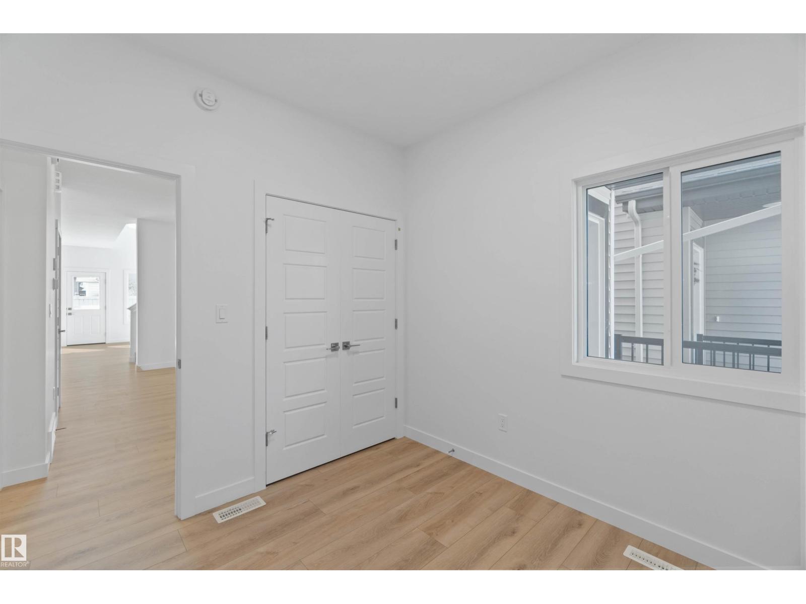 Photo 25 of 8619 181 Av Nw, Edmonton AB