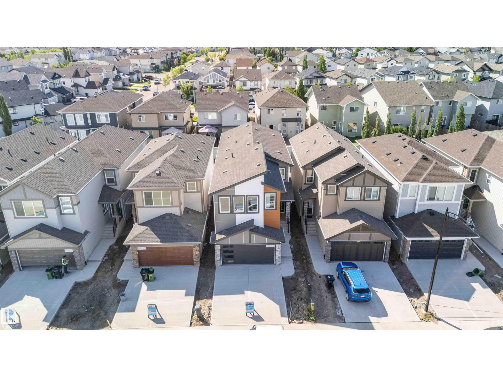 Photo 22 of 8619 181 Av Nw, Edmonton AB