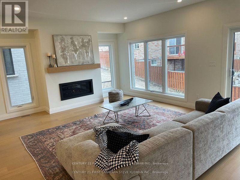 Photo 11 of 1238 Whetherfield Street, London North ON