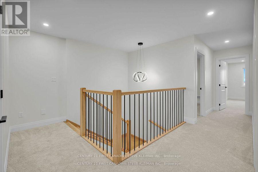 Photo 15 of 1238 Whetherfield Street, London North ON