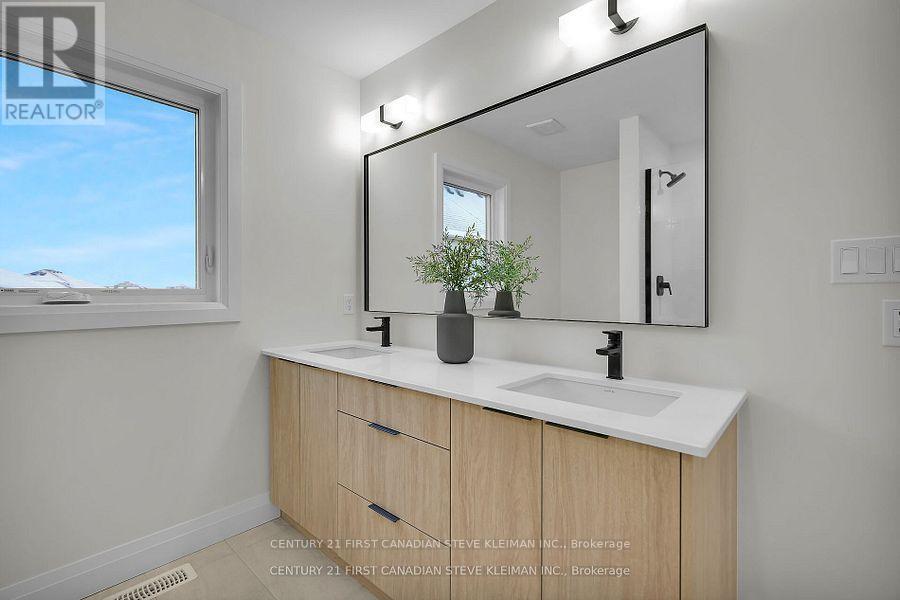 Photo 21 of 1238 Whetherfield Street, London North ON