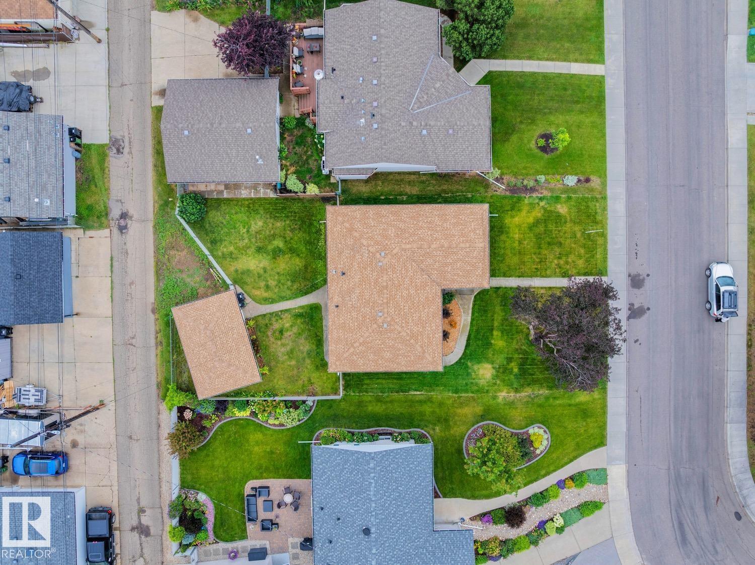 Photo 41 of 10527 52 St Nw Nw, Edmonton AB