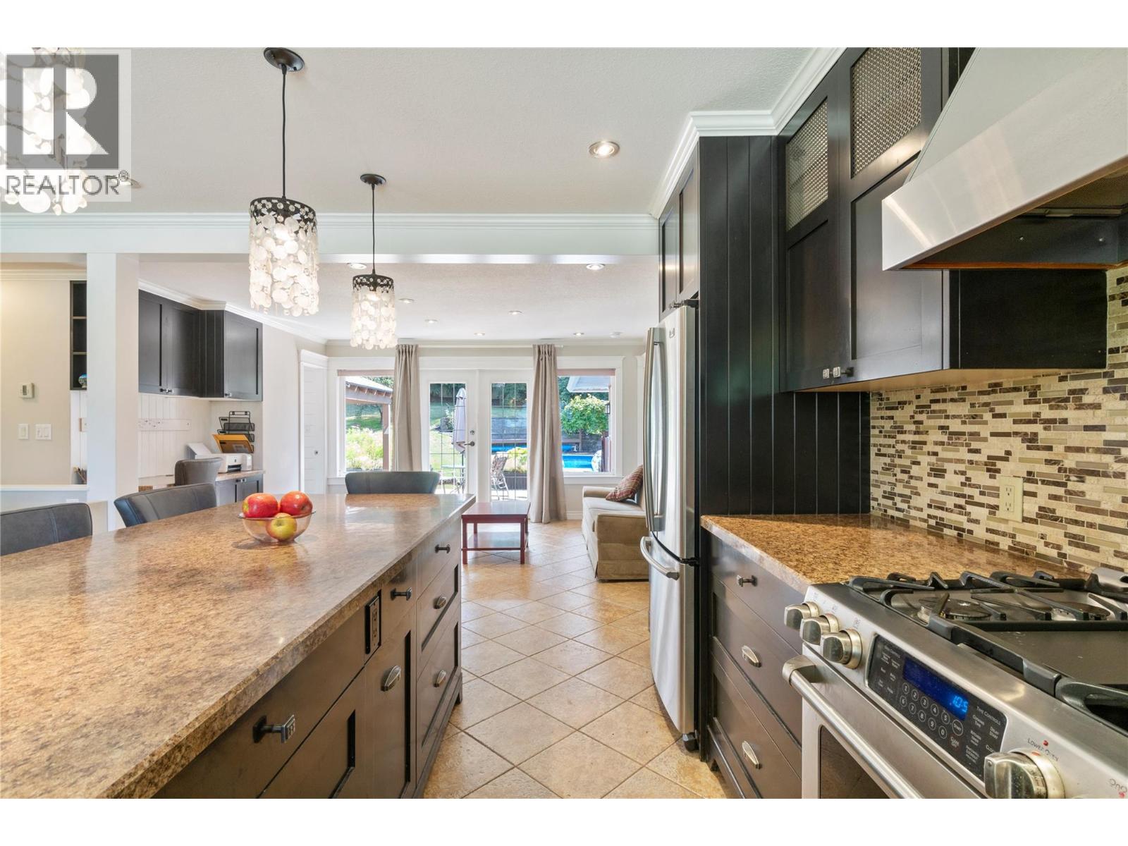 Photo 9 of 2230 28 Street Ne, Salmon Arm BC