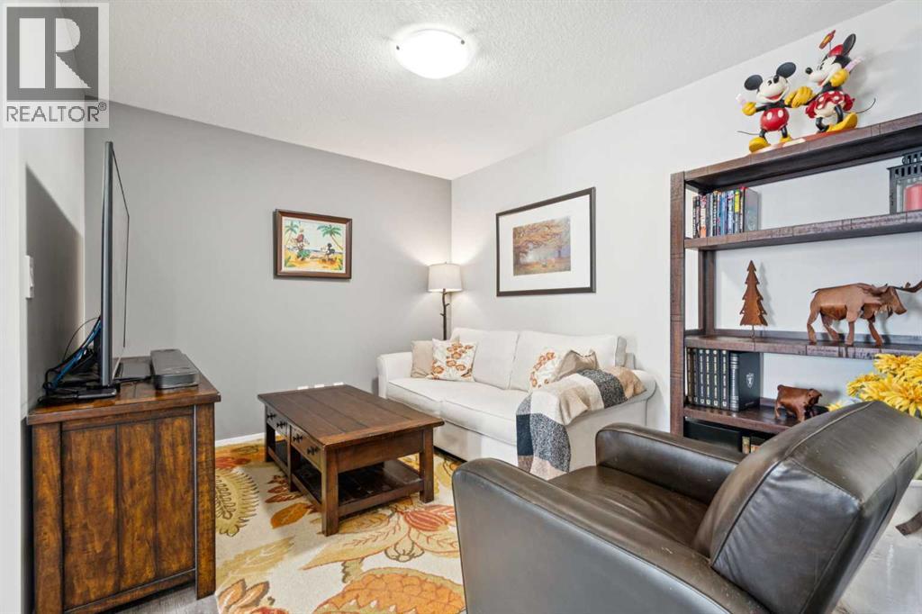 Photo 12 of 125 Yorkville Avenue Sw, Calgary AB