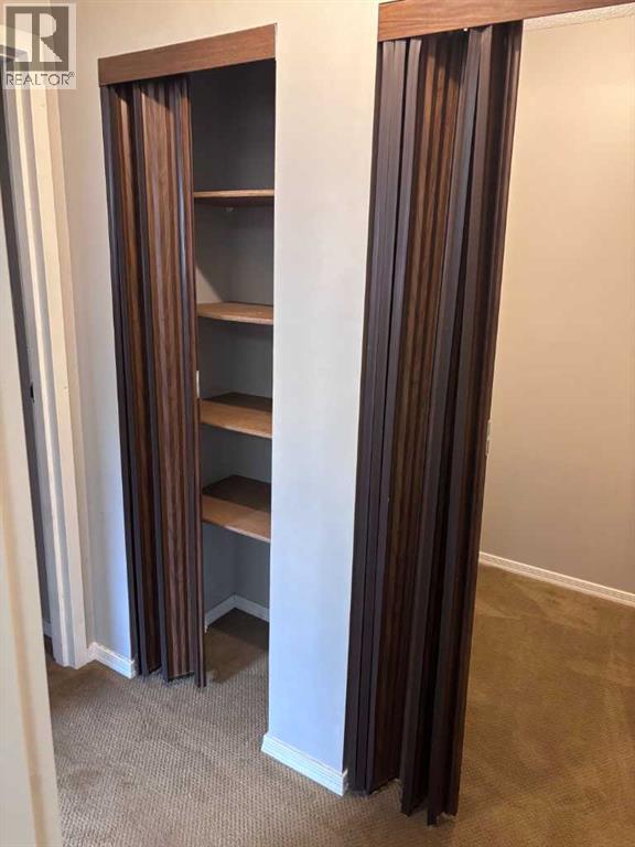 Photo 11 of 109 85 Foxbend Crescent N, Lethbridge AB