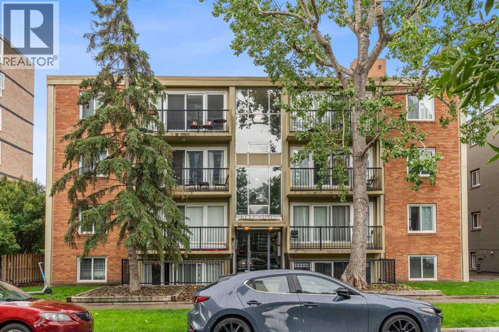 Single Family House for Sale in    Avenue SW Beltline Calgary 