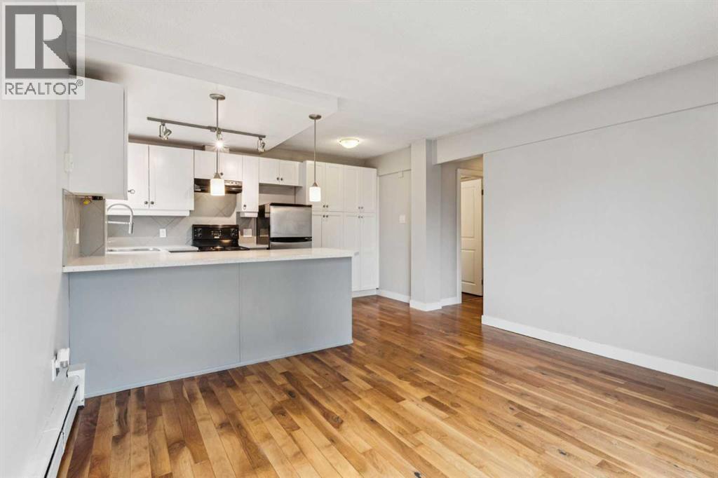 Single Family House for Sale in    Avenue SW Beltline Calgary 