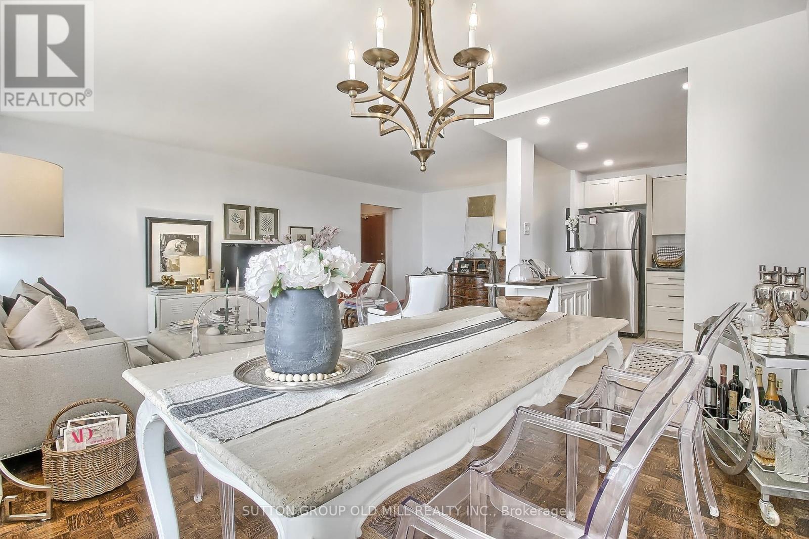 Photo 15 of 1701 360 Ridelle Avenue, Toronto ON