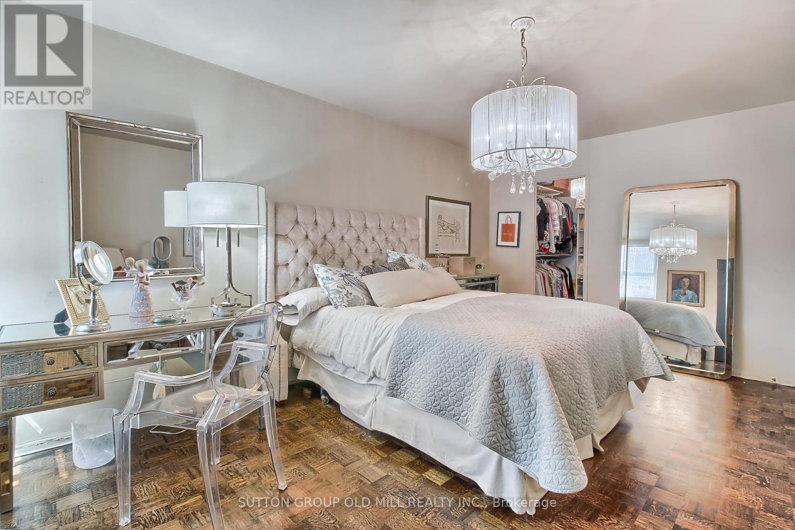 Photo 24 of 1701 360 Ridelle Avenue, Toronto ON