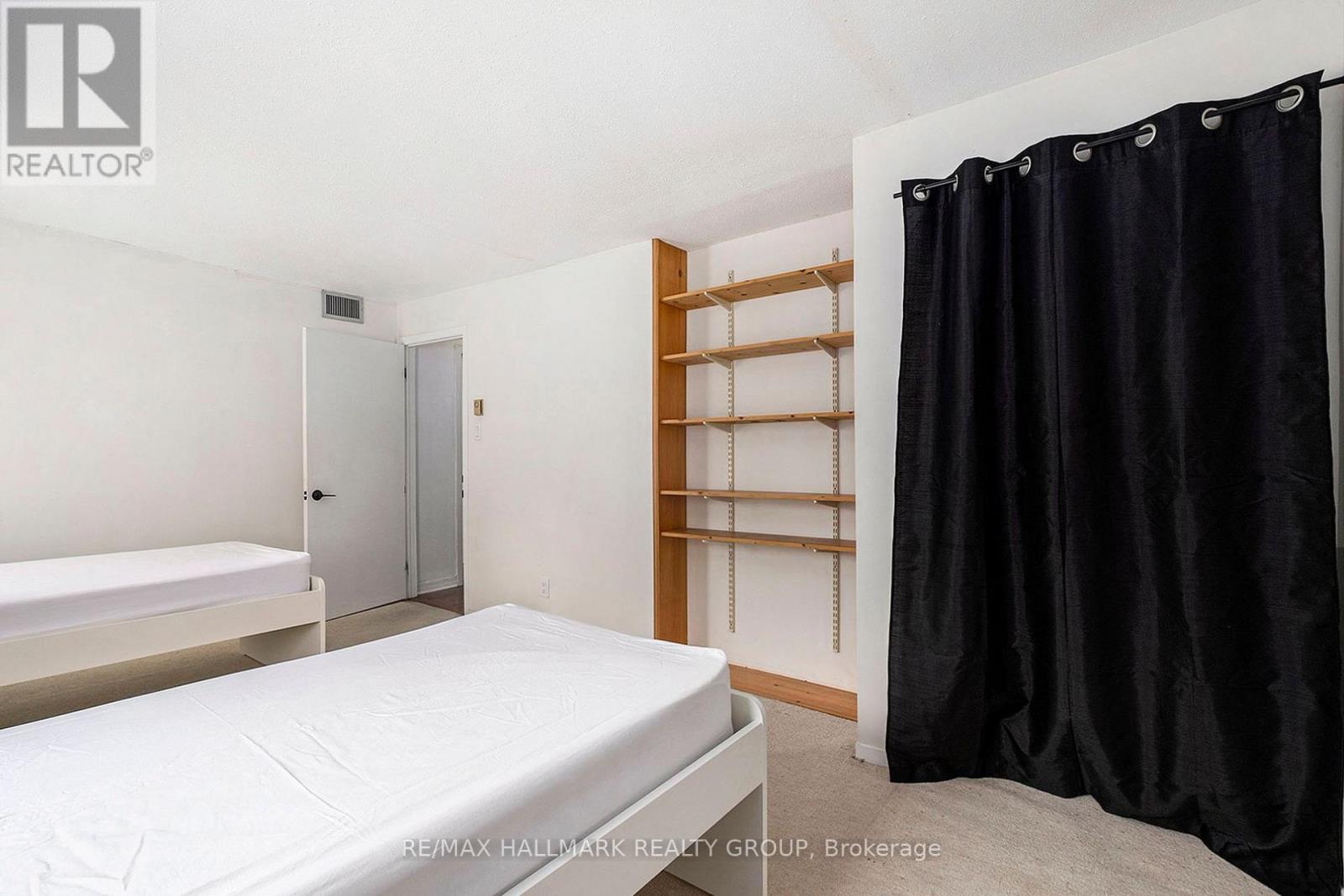 Photo 21 of 3 244 Charlotte Street, Ottawa ON