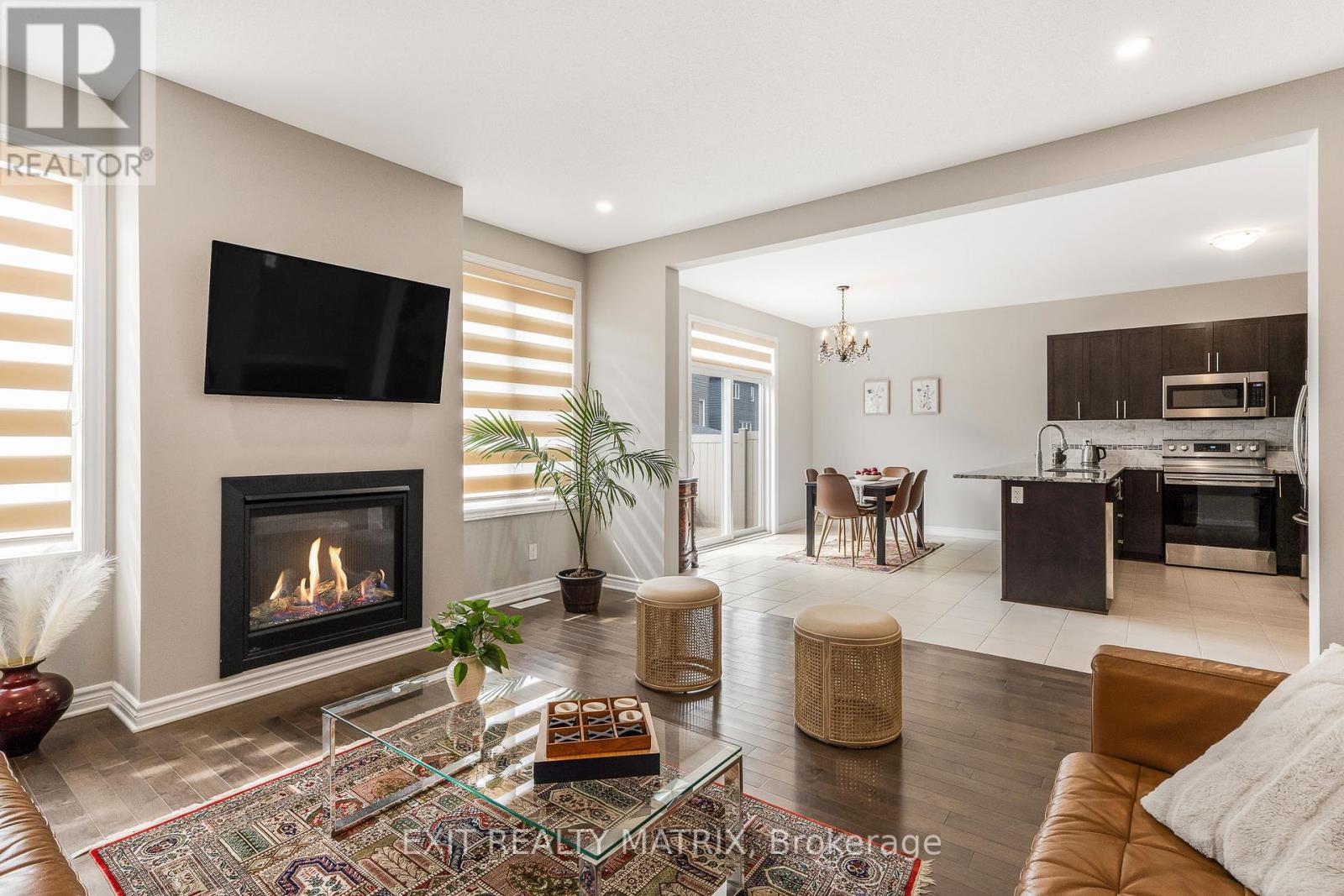 Photo 13 of 682 Decoeur Drive, Ottawa ON