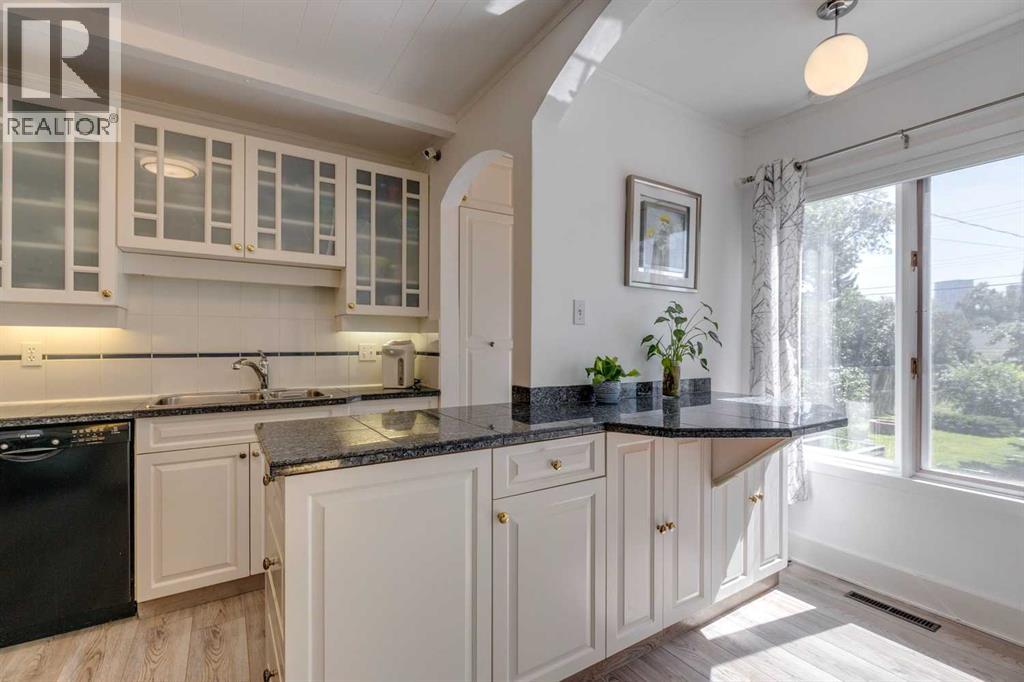 Single Family House Bungalow for Sale in   Avenue NW Crescent Heights Calgary 