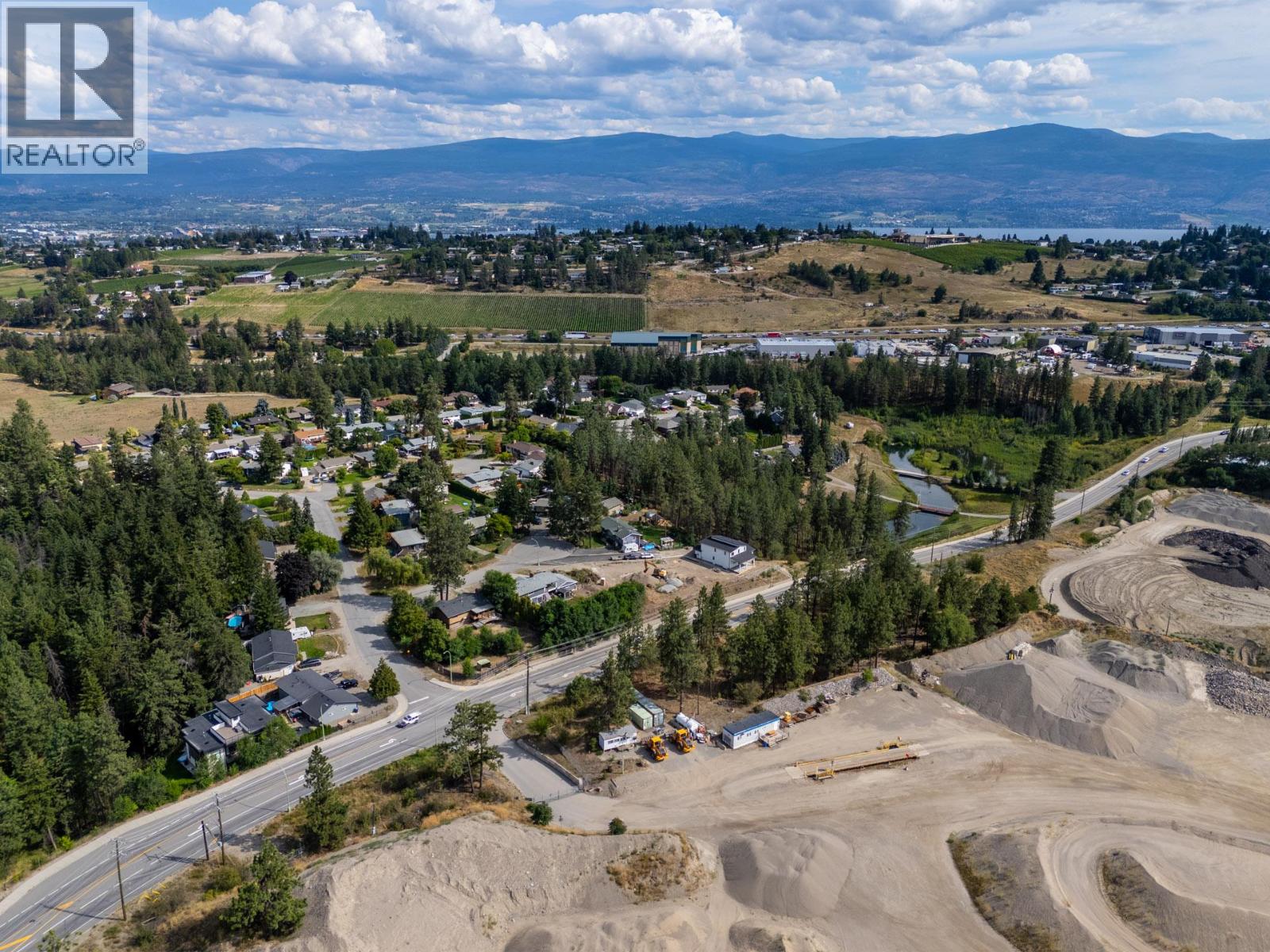  2208 Surrey Road, West Kelowna
