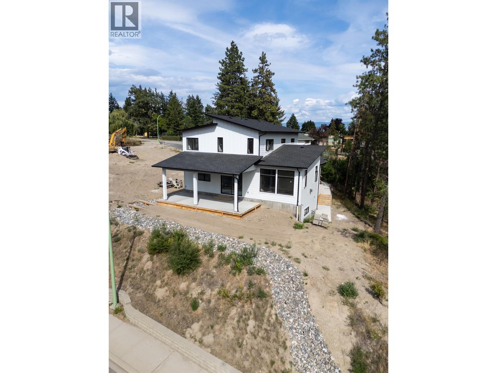  2208 Surrey Road, West Kelowna