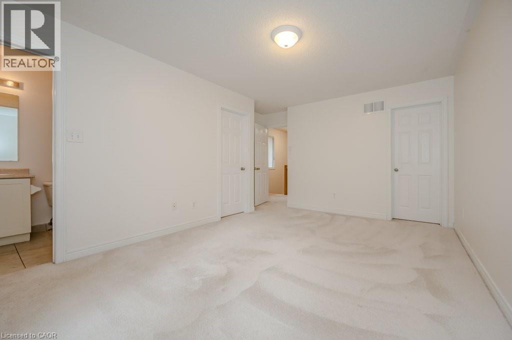 Photo 14 of 233 Duskywing Way Unit 30, Oakville ON