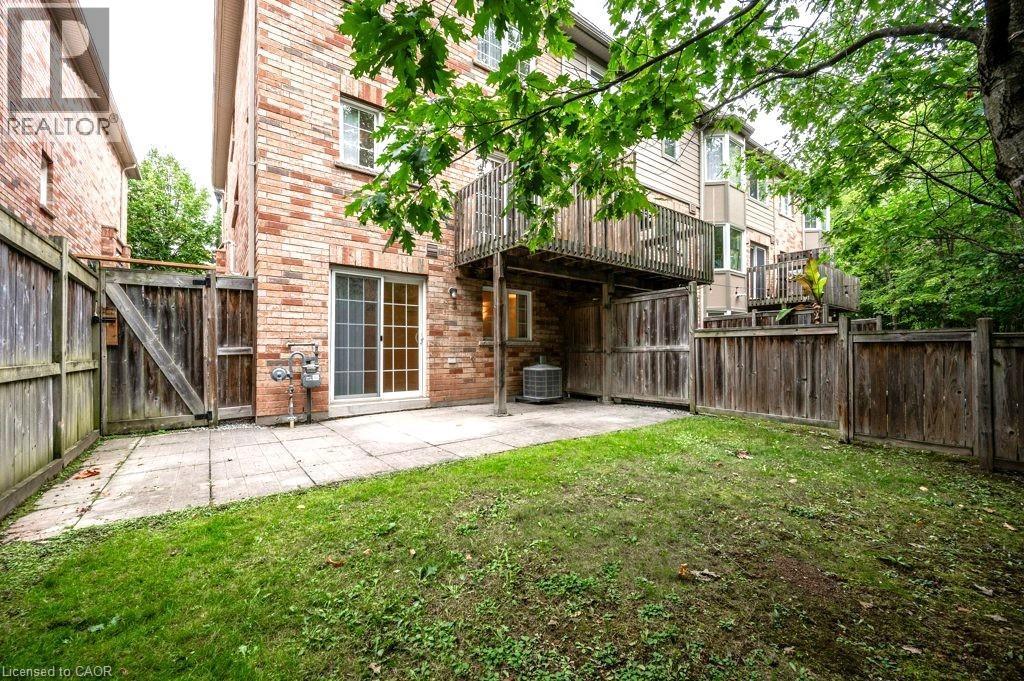 Photo 2 of 233 Duskywing Way Unit 30, Oakville ON