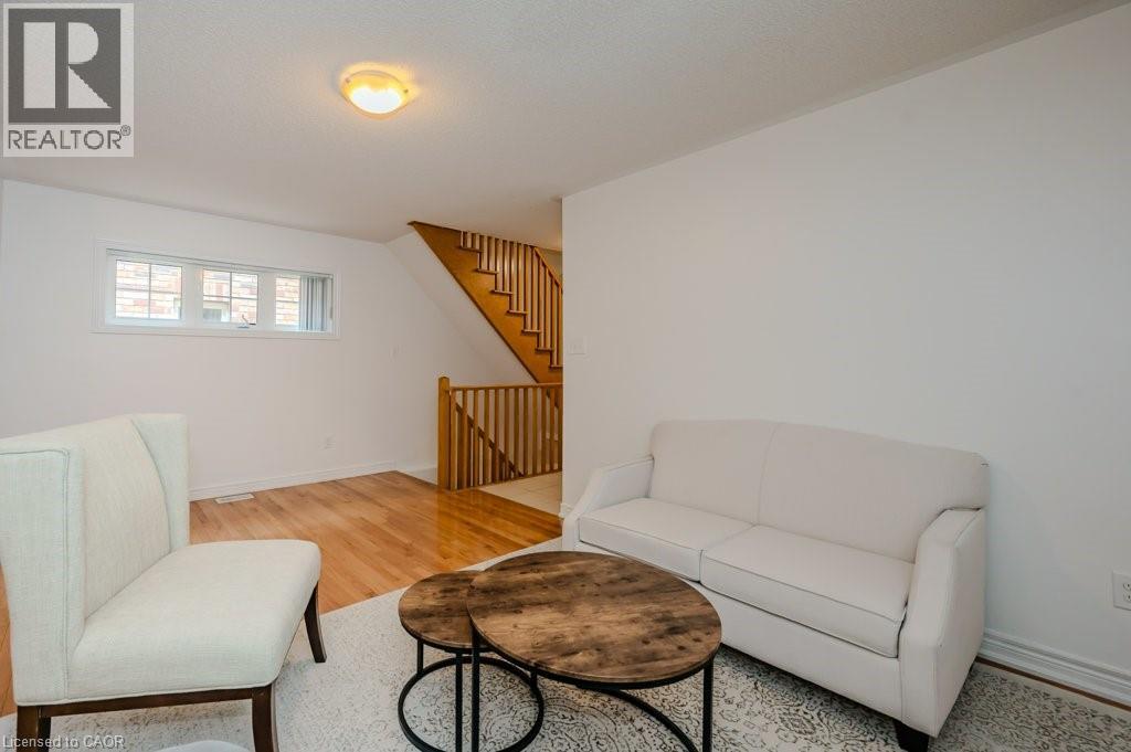 Photo 6 of 233 Duskywing Way Unit 30, Oakville ON