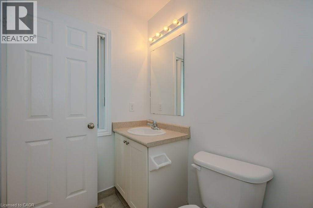 Photo 15 of 233 Duskywing Way Unit 30, Oakville ON
