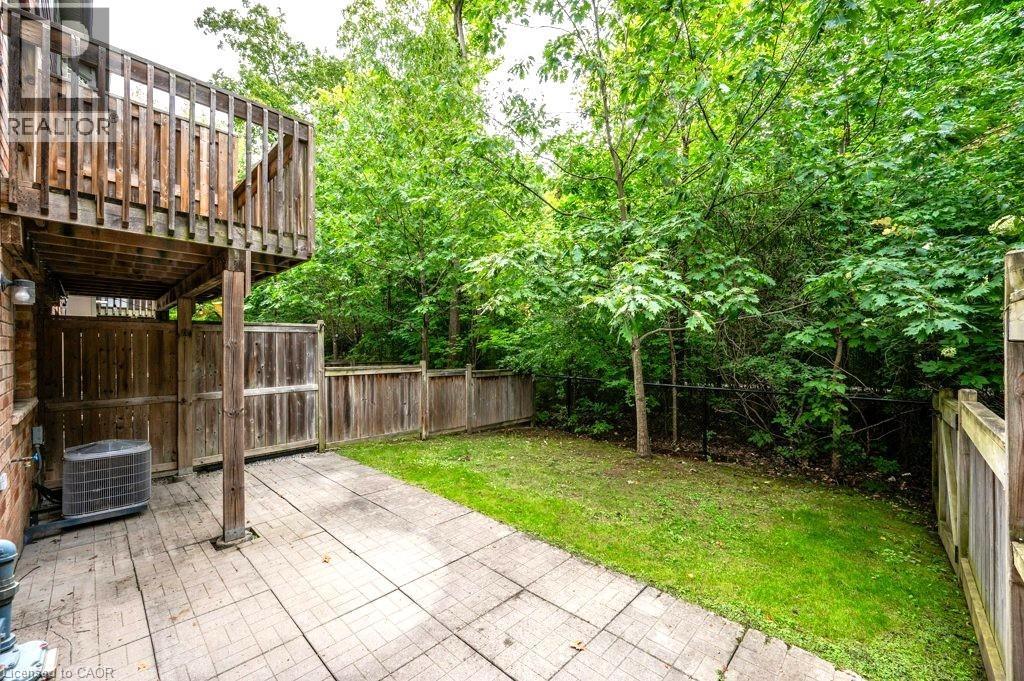 Photo 32 of 233 Duskywing Way Unit 30, Oakville ON