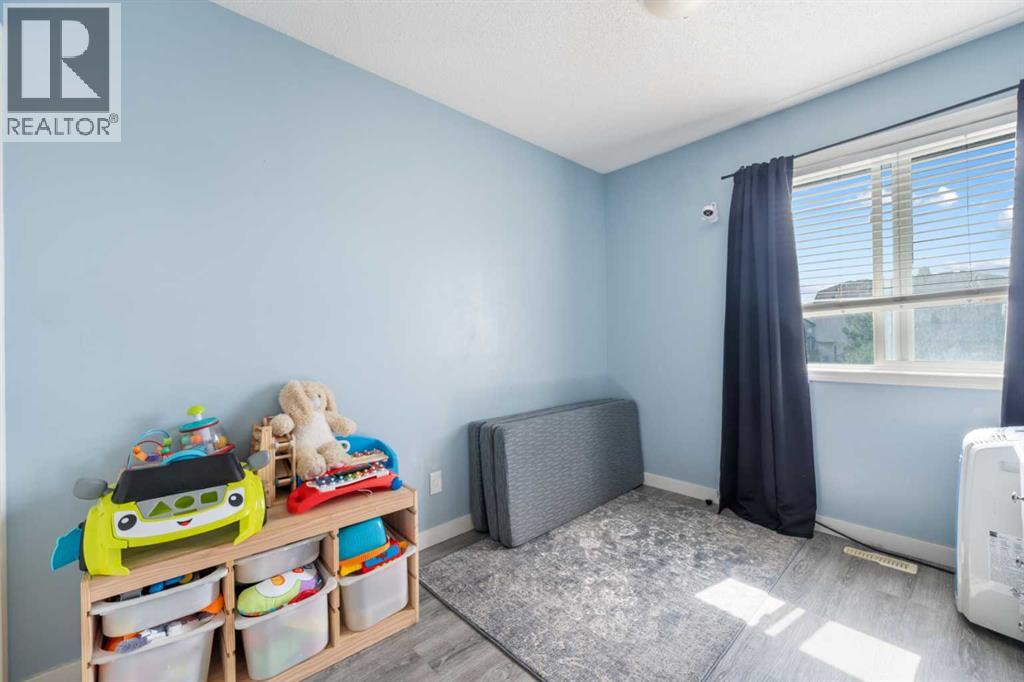 Single Family House for Sale in  Elgin Avenue SE McKenzie Towne Calgary 
