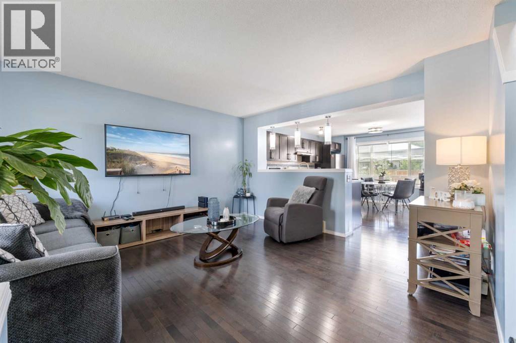 Single Family House for Sale in  Elgin Avenue SE McKenzie Towne Calgary 