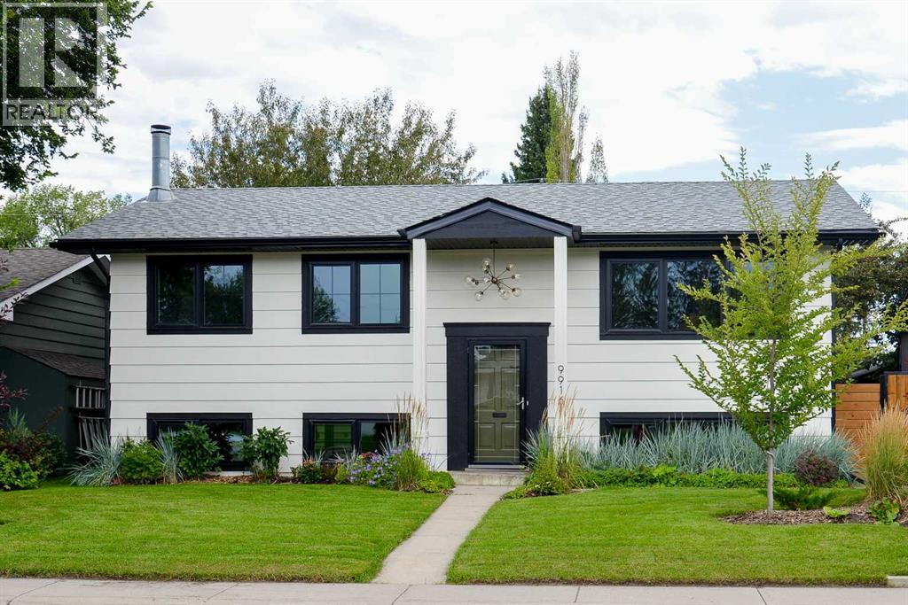 Photo 1 of 9916 5 Street Se, Calgary AB