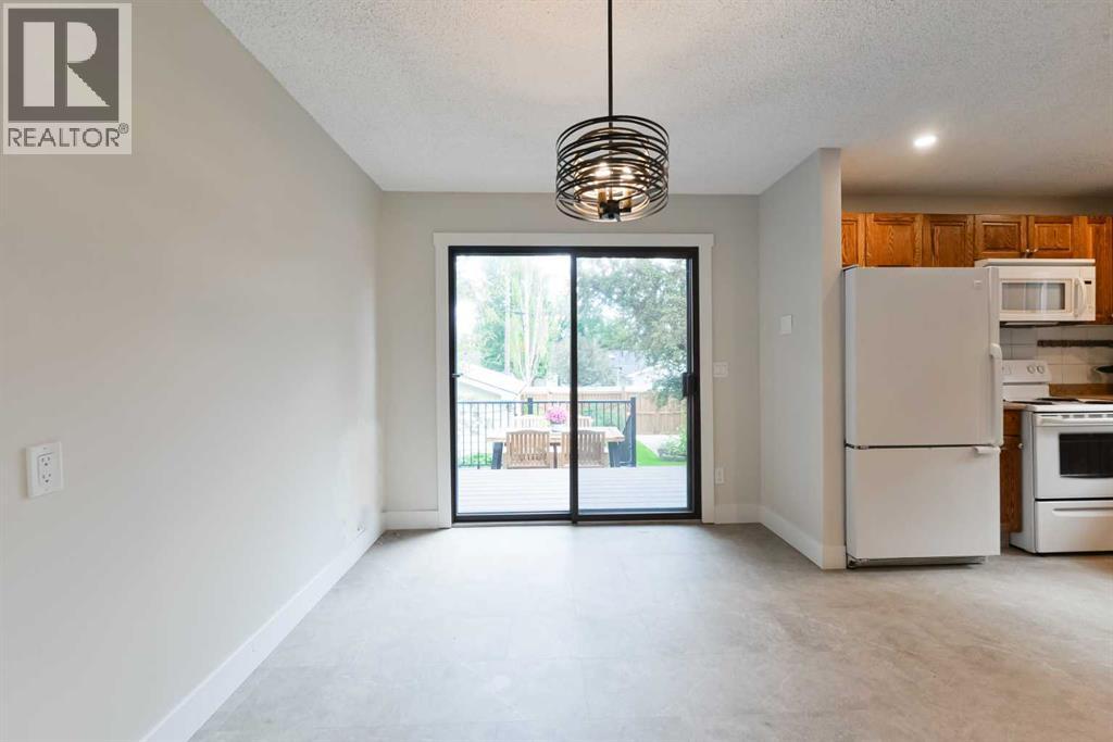 Photo 14 of 9916 5 Street Se, Calgary AB