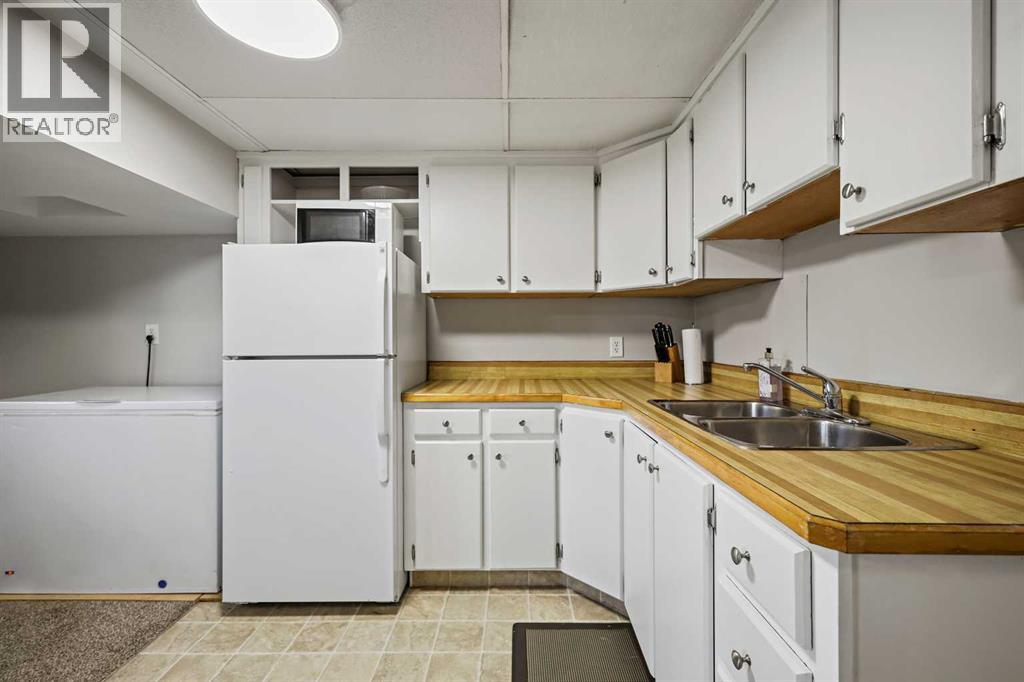 Single Family House Bi-level for Sale in  A Street SE Ogden Calgary 