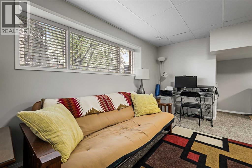 Single Family House Bi-level for Sale in  A Street SE Ogden Calgary 