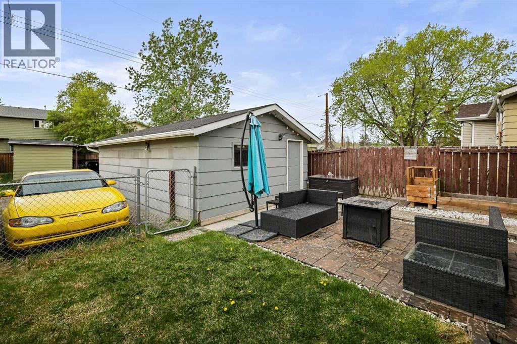 Single Family House Bi-level for Sale in  A Street SE Ogden Calgary 