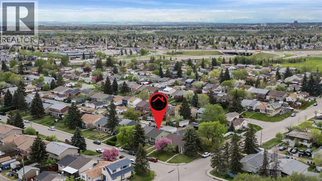 Single Family House Bi-level for Sale in  A Street SE Ogden Calgary 