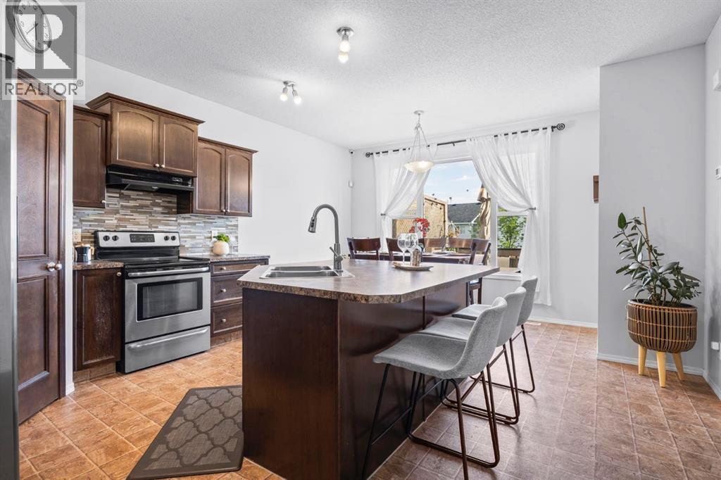 Photo 8 of 55 Covemeadow Close Ne, Calgary AB