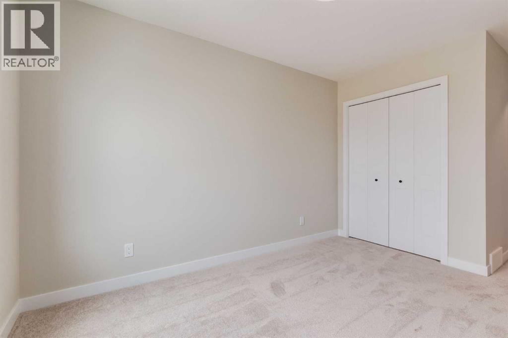 Single Family House for Sale in  Heartwood Lane SE Rangeview Calgary 