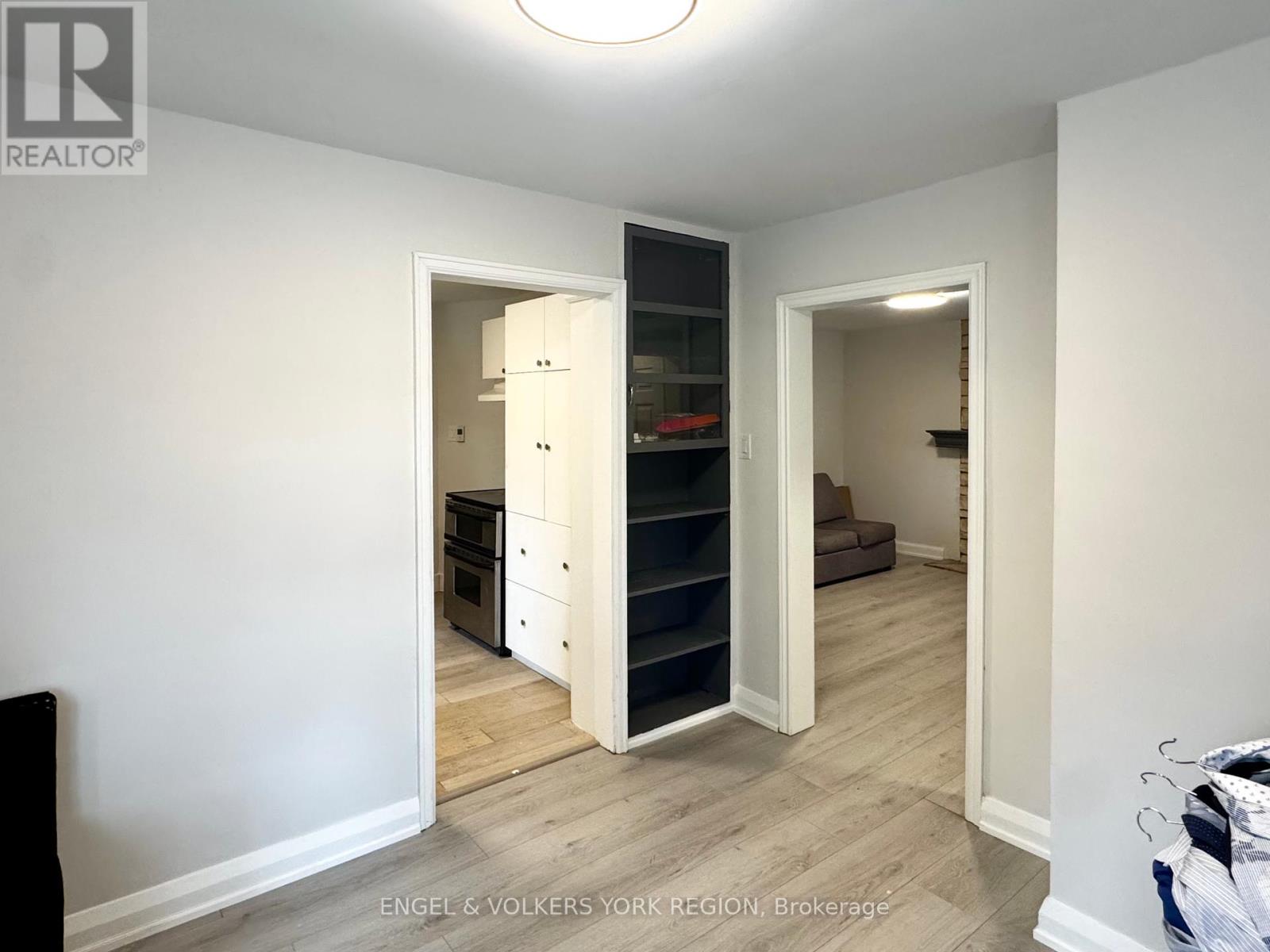 Photo 7 of Main 185 Rumble Avenue, Richmond Hill ON