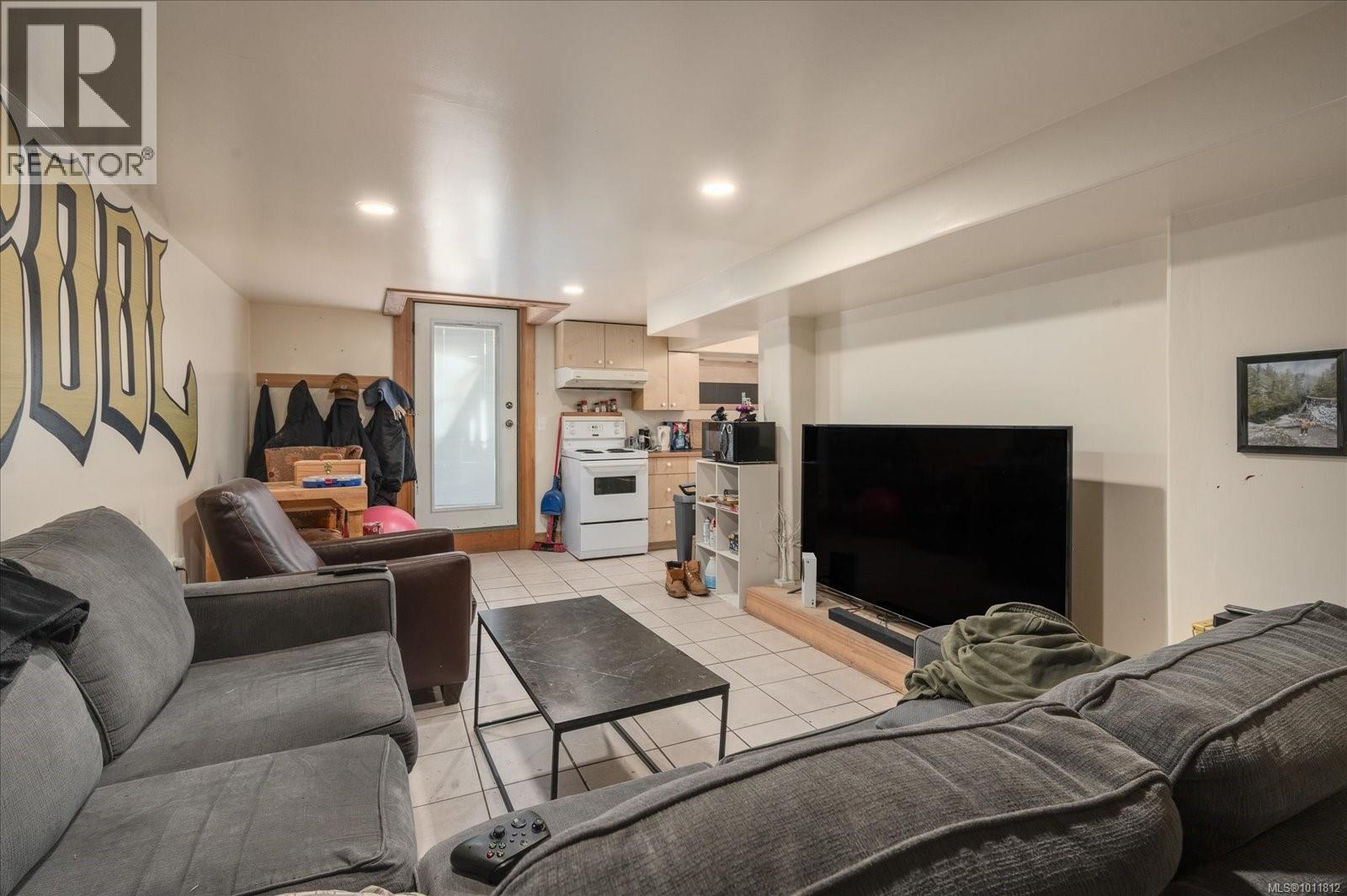 Photo 25 of 1813 Northfield Rd, Nanaimo BC