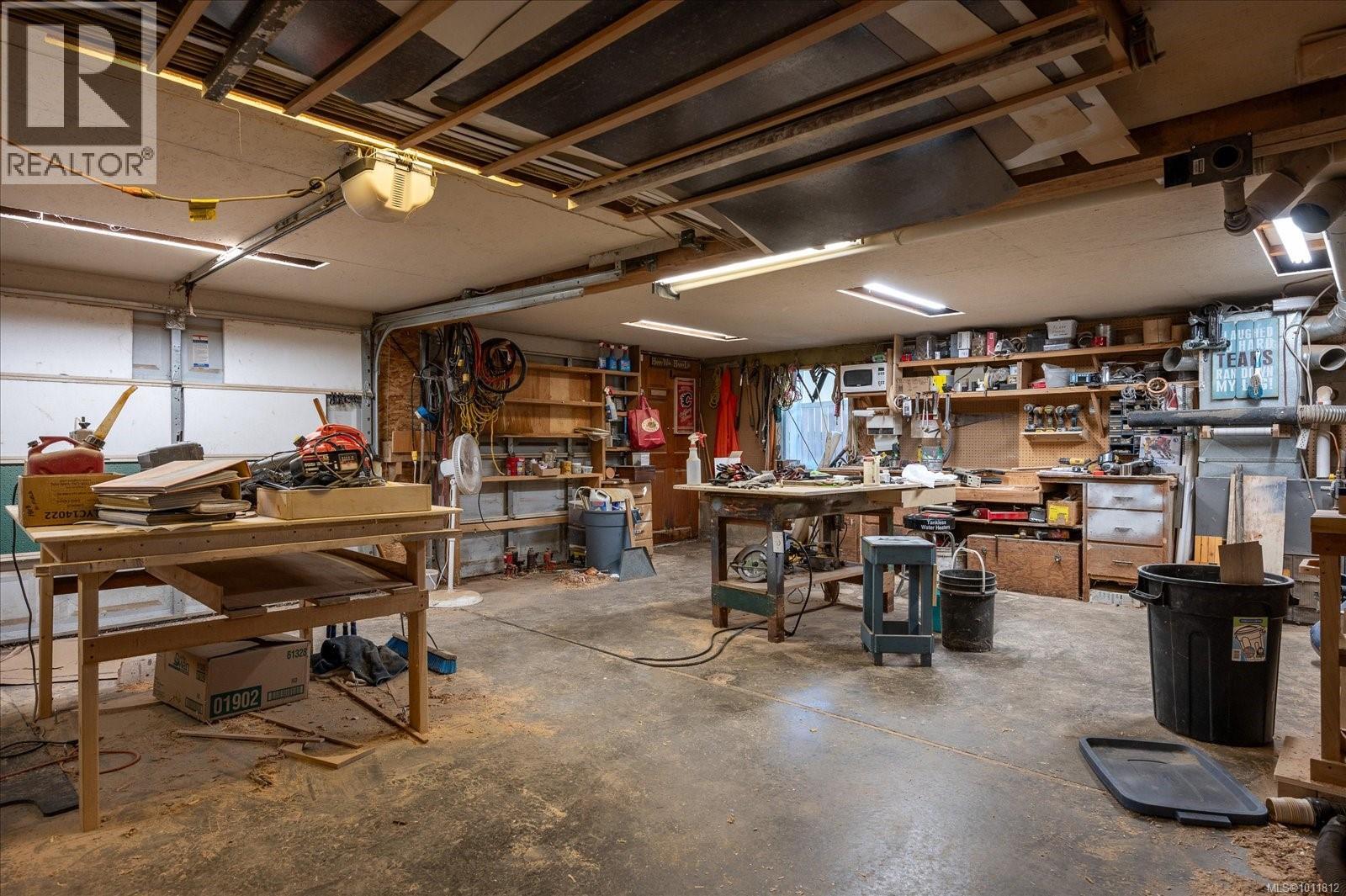 Photo 33 of 1813 Northfield Rd, Nanaimo BC