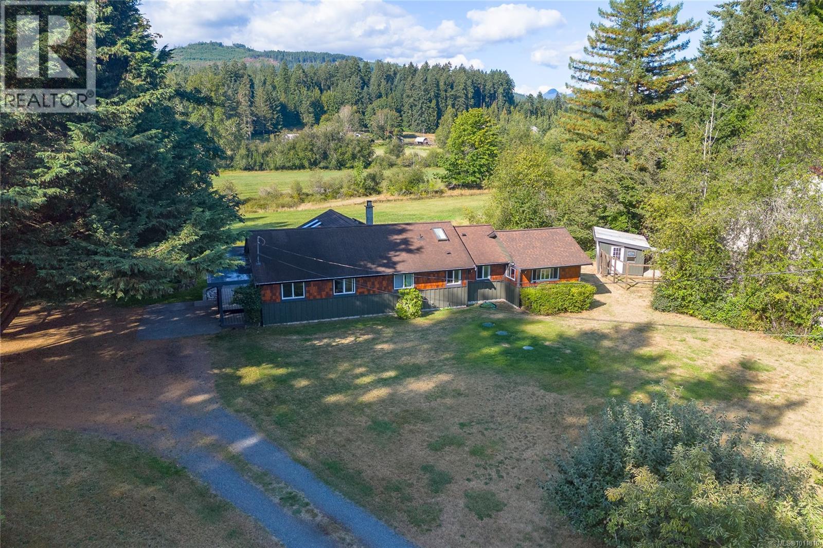 Photo 17 of 5410 Matson Rd, Ladysmith BC