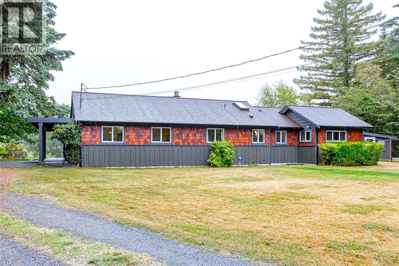 Photo 25 of 5410 Matson Rd, Ladysmith BC