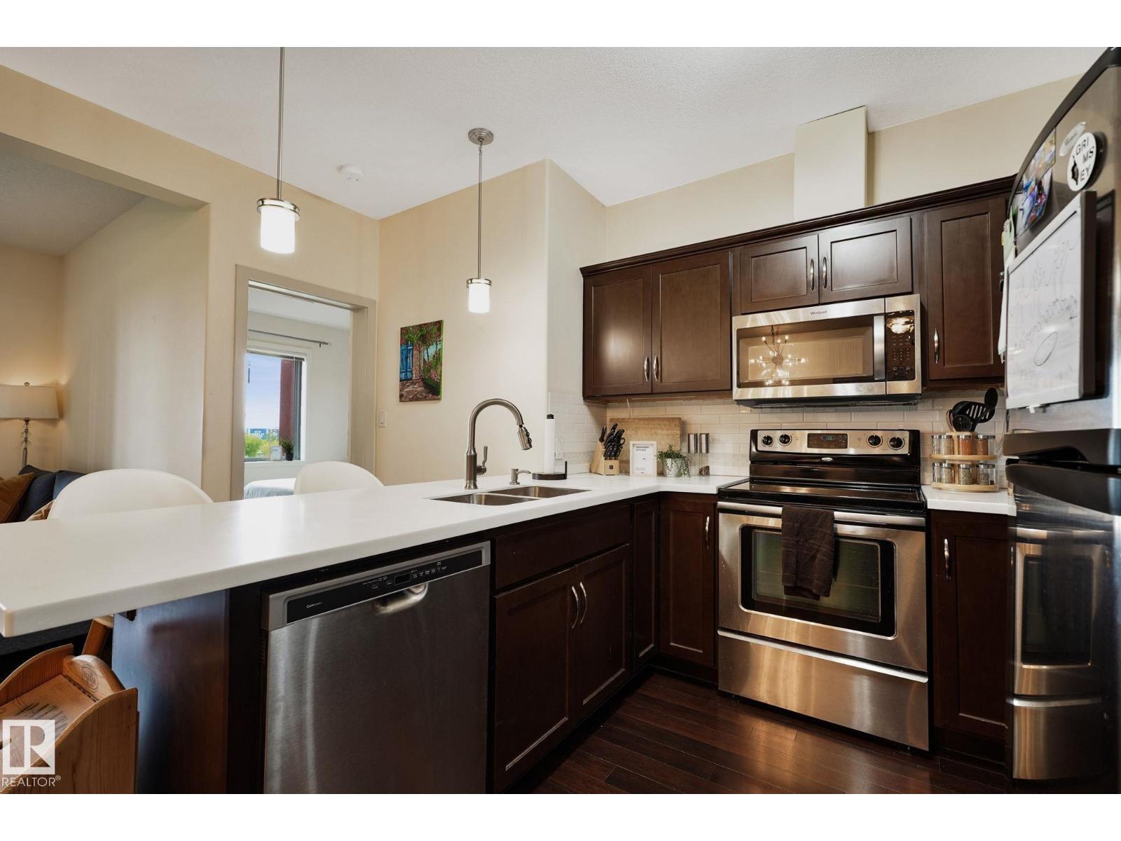 Photo 7 of 316 304 Ambleside Li Sw, Edmonton AB
