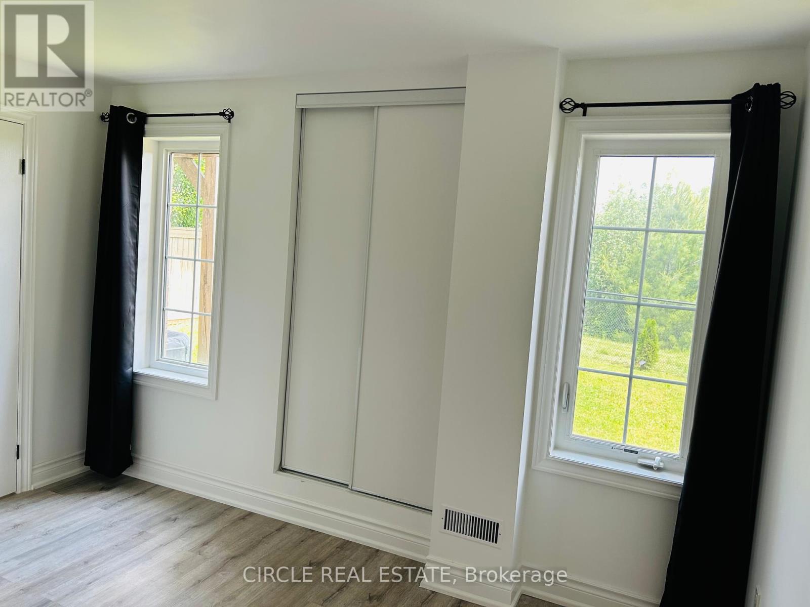 Photo 30 of 65 Hopewell Street, Vaughan ON