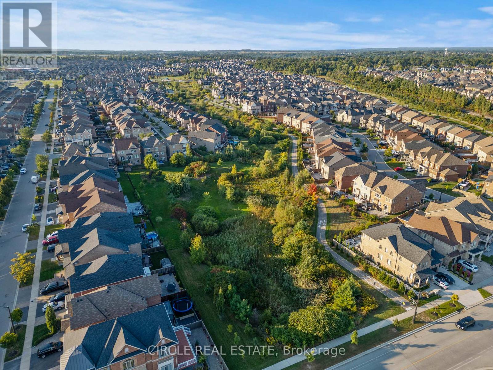 Photo 33 of 65 Hopewell Street, Vaughan ON