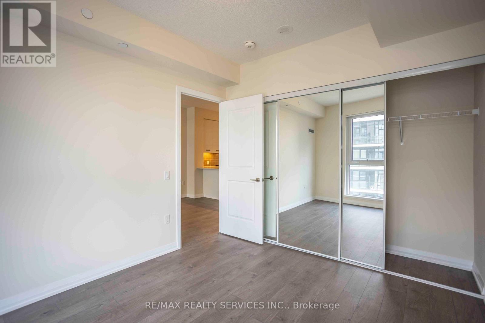 Photo 29 of 1215 35 Watergarden Drive W, Mississauga ON