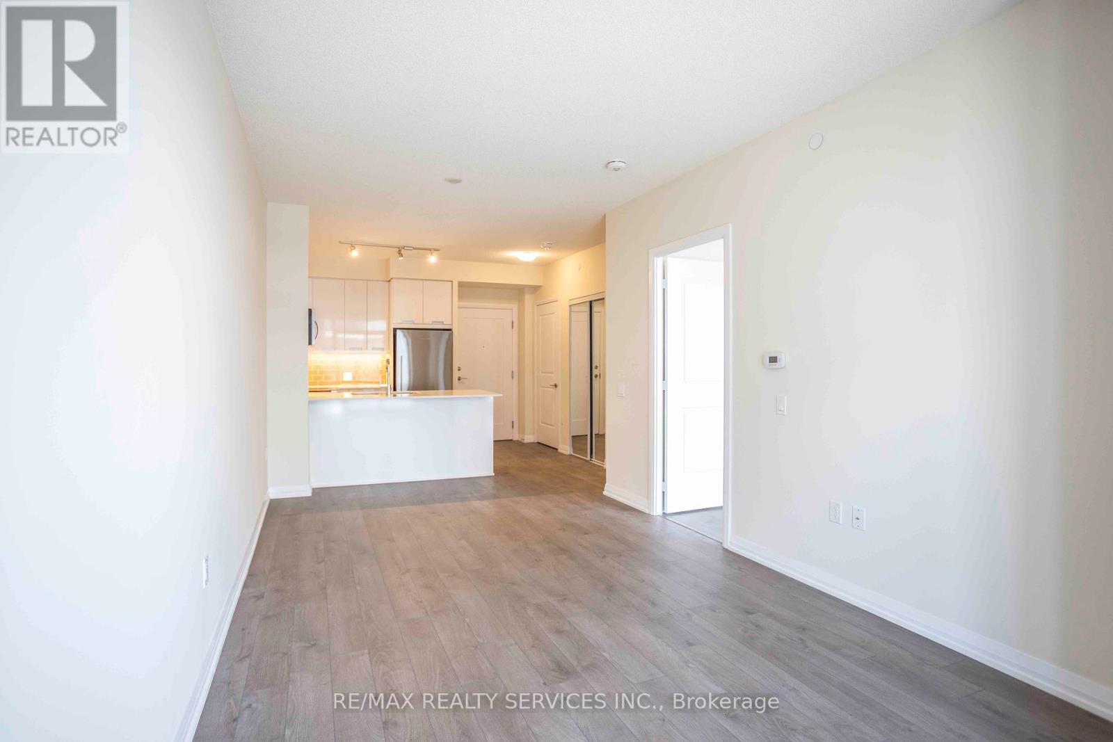 Photo 25 of 1215 35 Watergarden Drive W, Mississauga ON