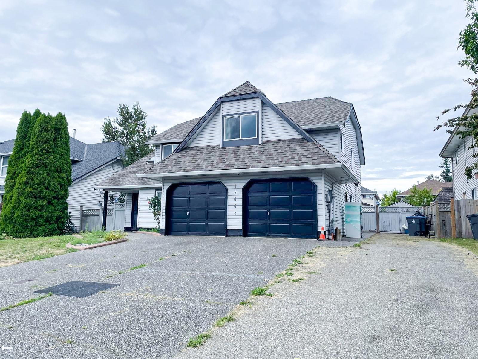 Photo 2 of 15663 107 A Avenue, Surrey BC