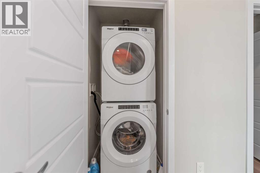 Single Family House for Sale in    Street SE Inglewood Calgary 