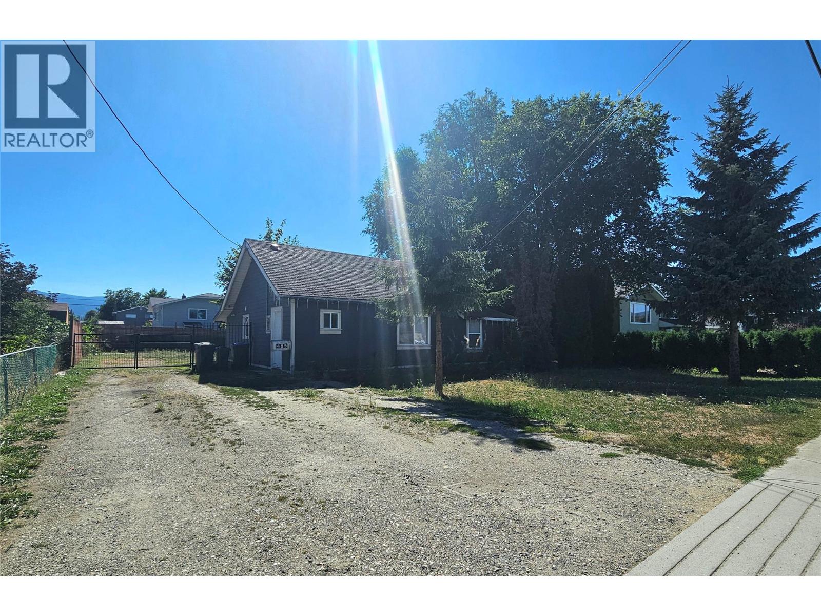 465 Mugford Road - 1