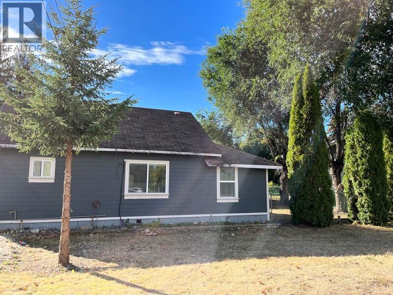465 Mugford Road - 4