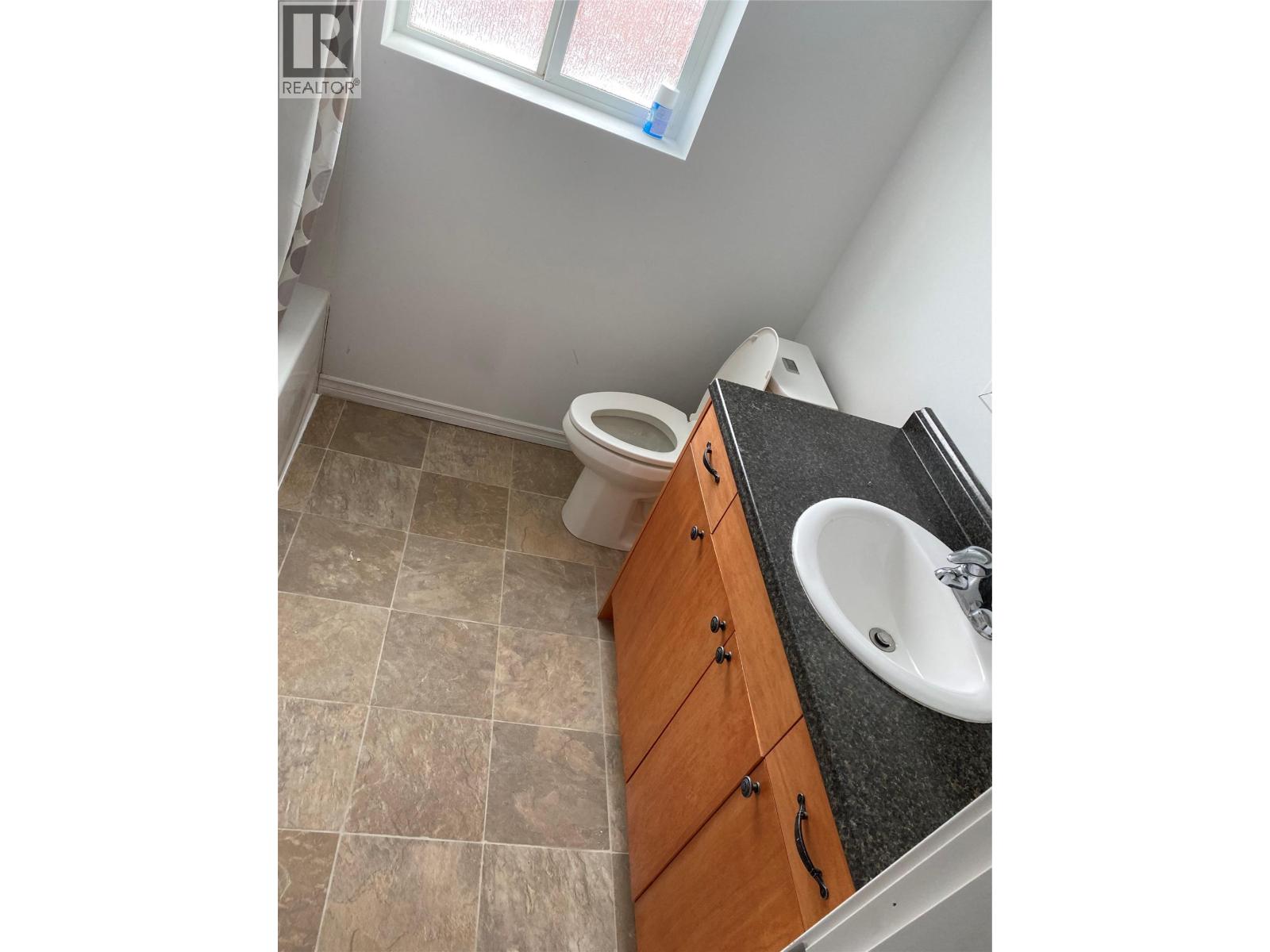 465 Mugford Road - 8