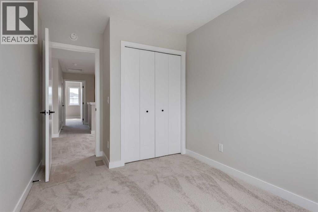 Single Family House for Sale in  Rangeview Avenue SE Rangeview Calgary 