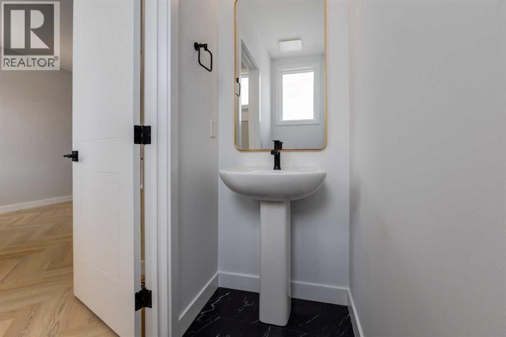 Single Family House for Sale in  Rangeview Avenue SE Rangeview Calgary 